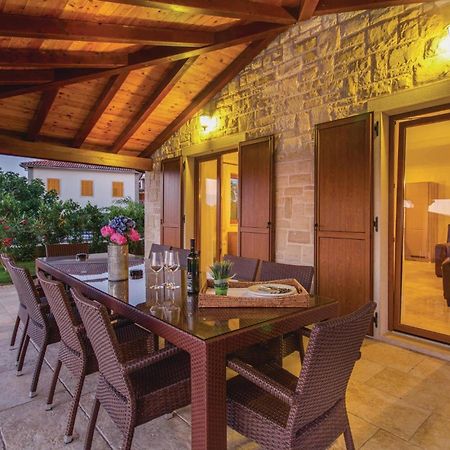 4 Bedroom Beautiful Home In Turcic Vantacici Exterior photo